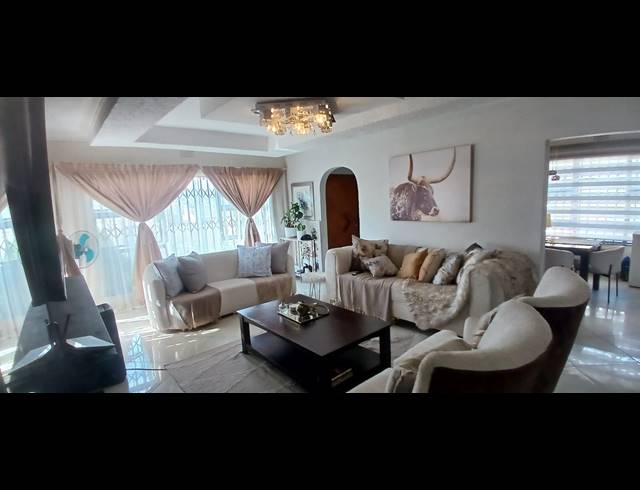 4 BEDROOM HOUSE RENTED IN LINDHAVEN